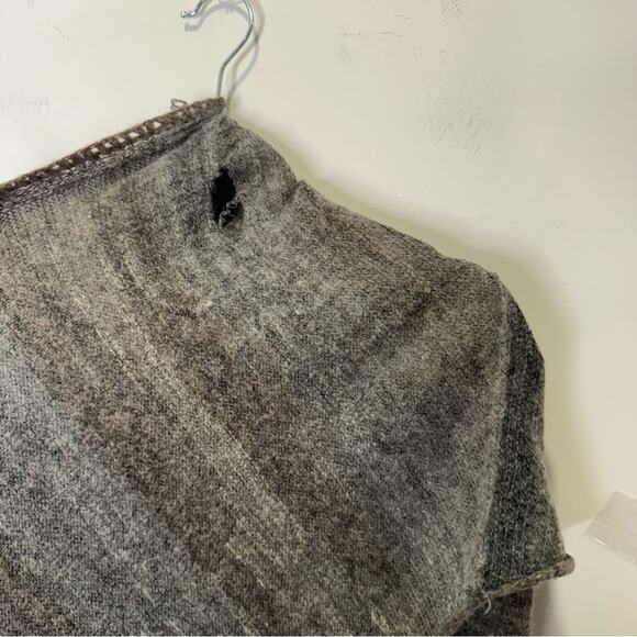 Free People Latitude 30 Wrap Poncho Shawl Rainbow Gray Fringe Sweater Stripe - Picture 14 of 15